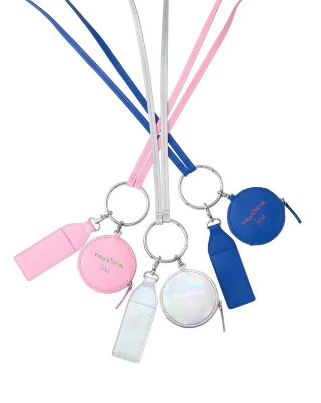 MAISON SPECIAL特別エディションのリングショルダーポーチ