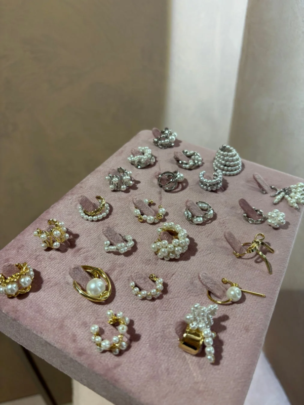 パール付きイヤリング・イヤーカフ