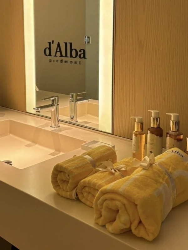 東京エディション虎ノ門の客室