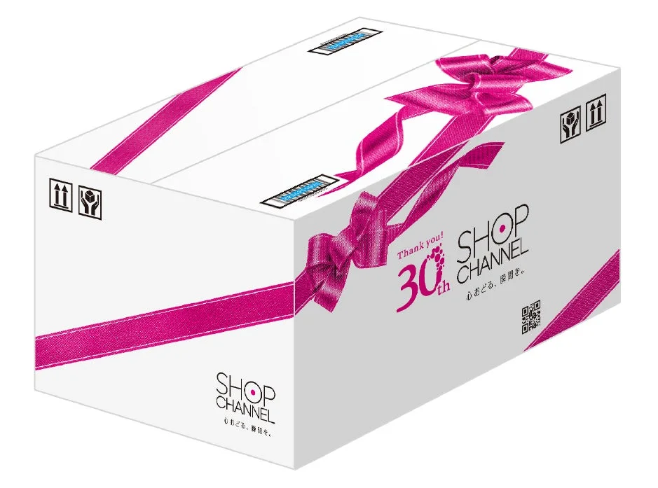ピンクのリボンと「Thank you! 30th」のメッセージがデザインされた、ショップチャンネルの白い宅配ボックス