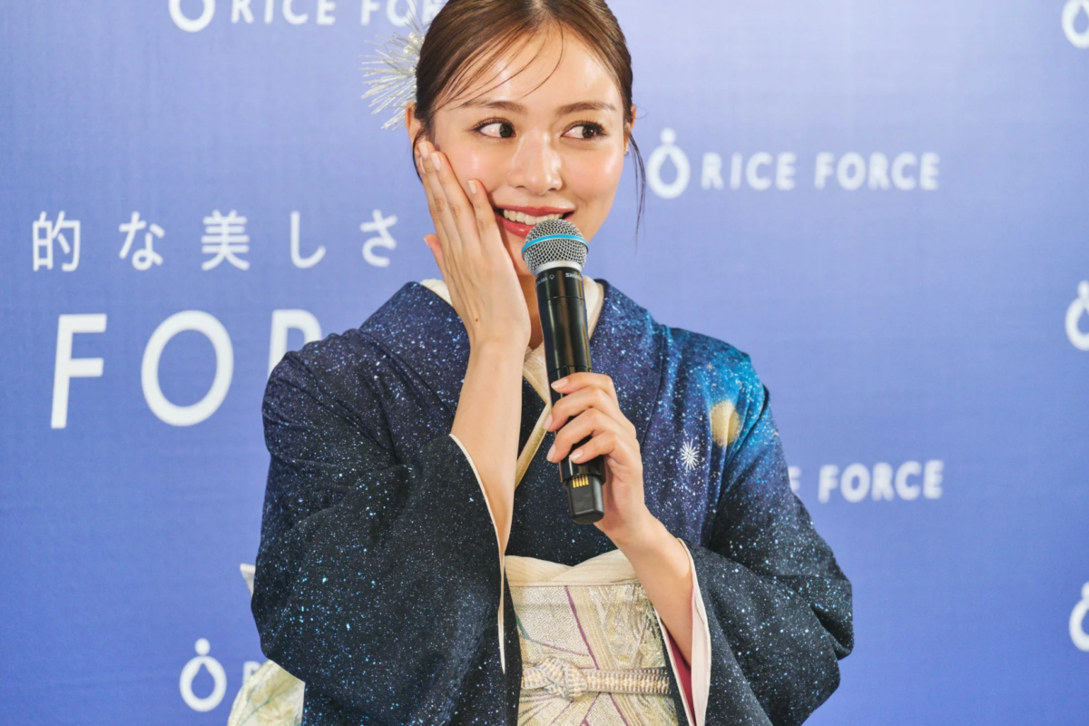 俳優・内田理央さんトークショー