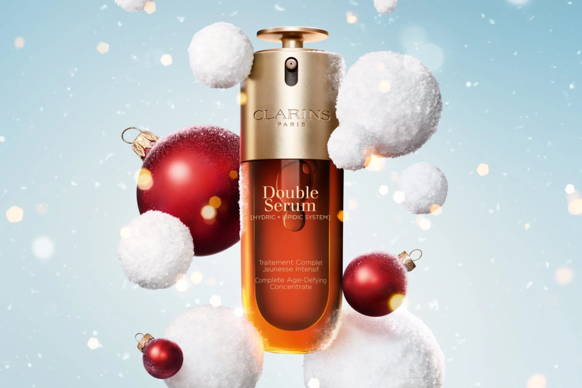 Clarins Double Serum with festive background