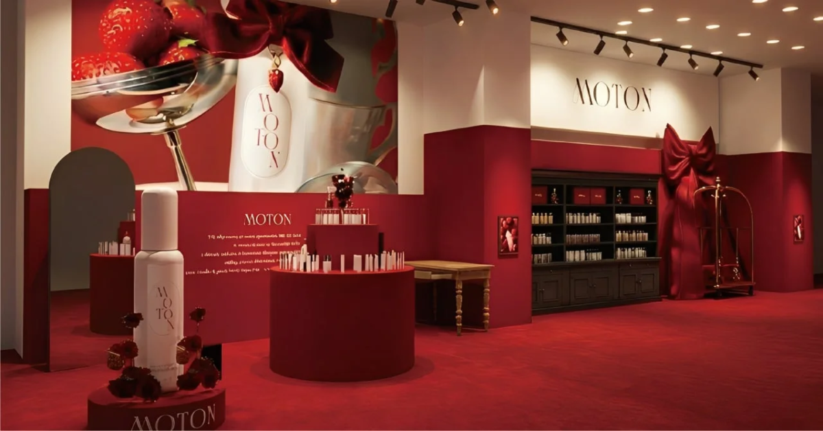 MOTONブランドの店舗ディスプレイ