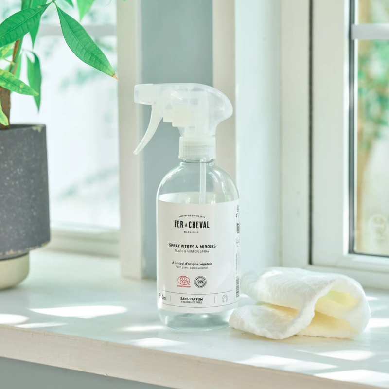 フェール・シュヴァルの窓・鏡用スプレー