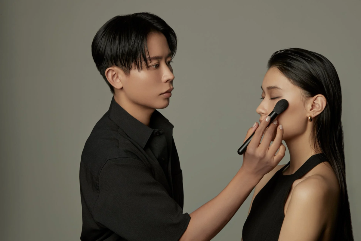 ヘア&メイクアップアーティスト 小田切ヒロ