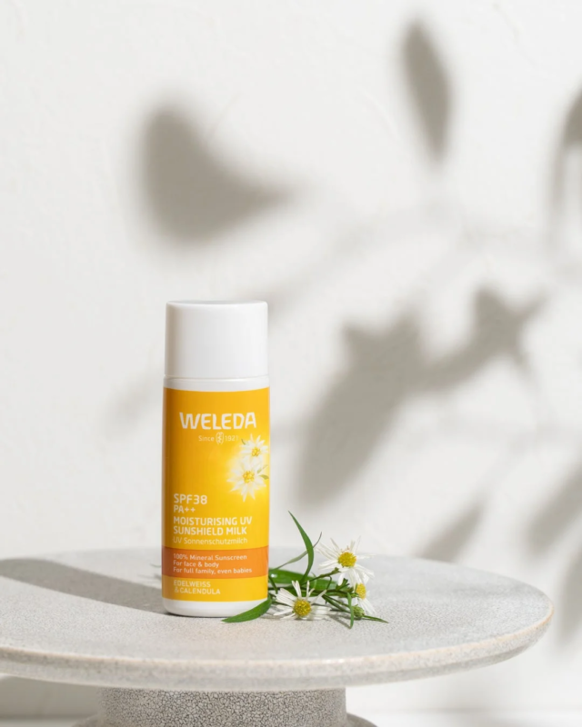 エーデルワイス UVプロテクトミルク 製品画像