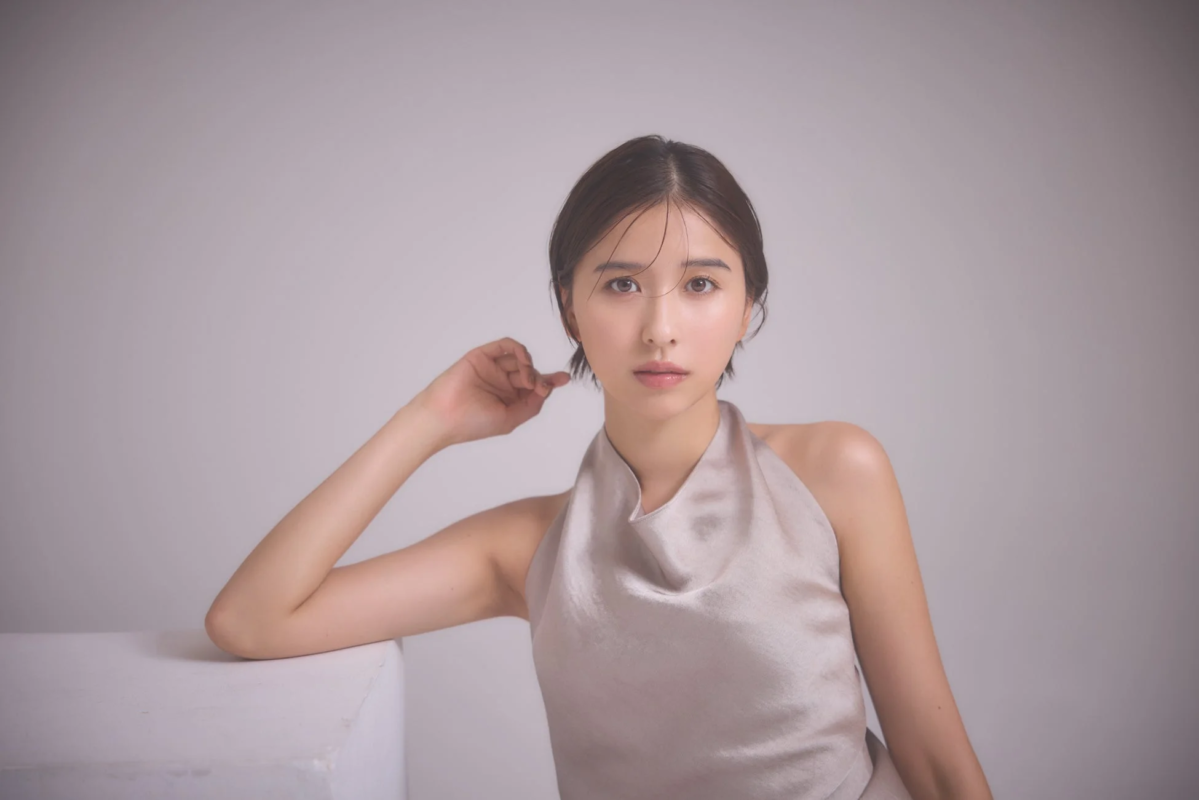 玉井詩織、ショートヘア