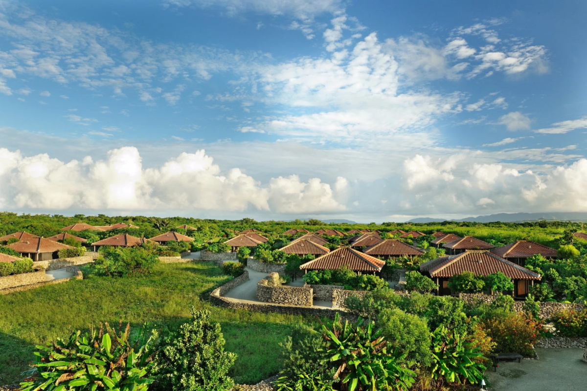 琉球赤瓦の集落