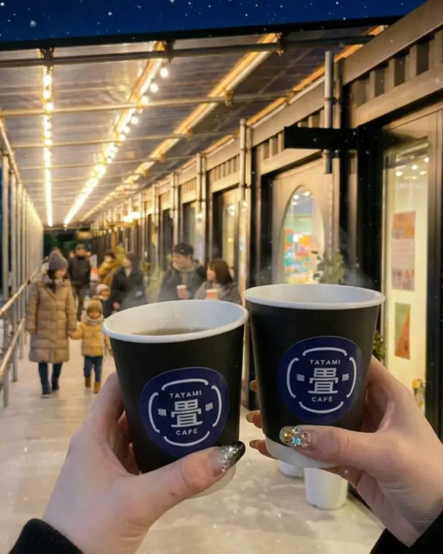 YONAYONA MARKETの様子