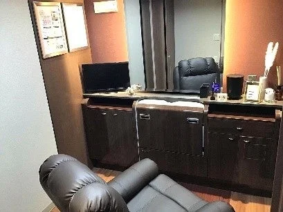 ビューステージ アイブロウサロン甲府の施術室