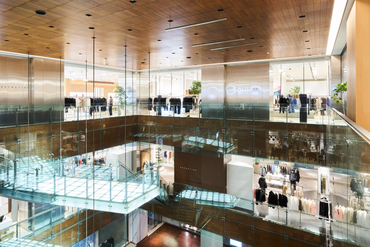 エストネーション六本木ヒルズ店内の様子