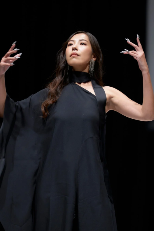 ステージでのパフォーマンス