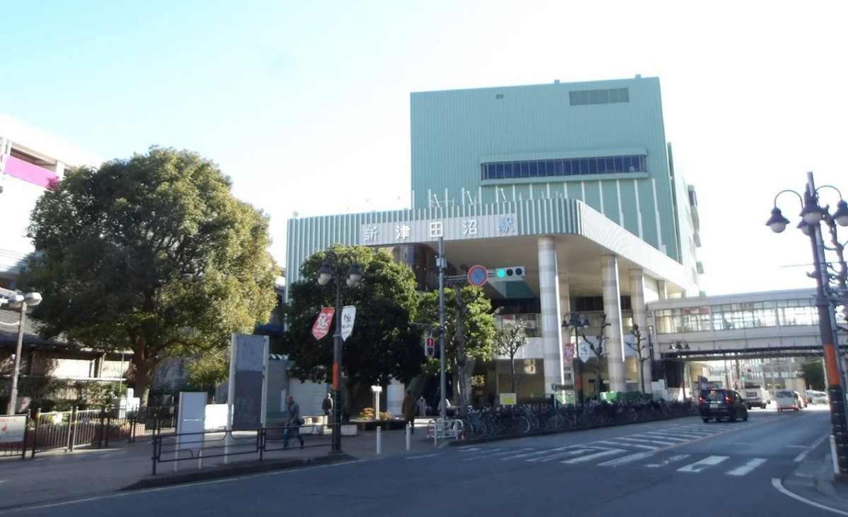 新津田沼駅前の風景