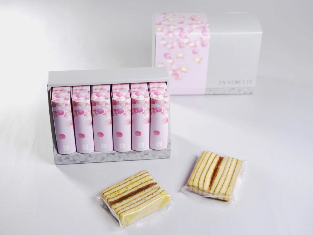 アン ヴデットのリーヴルクーヘンプティ プランタン