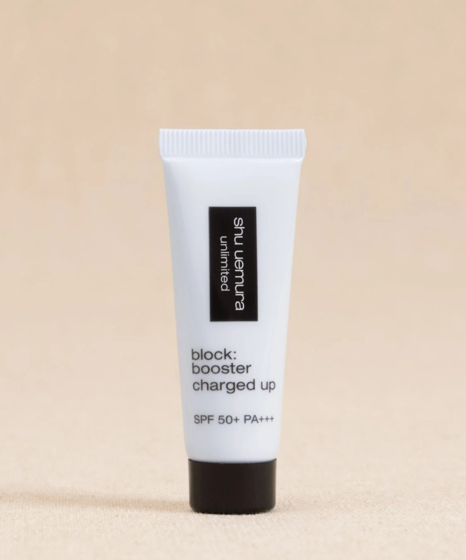 shu uemura アンリミテッド ブロック：ブースター アドバンスト ルミ ブルー