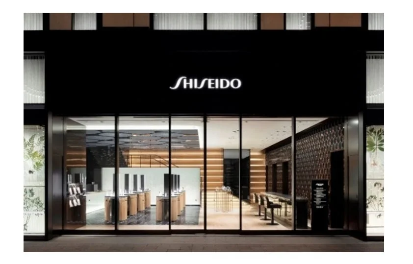 資生堂銀座本店「SHISEIDO THE STORE」の外観