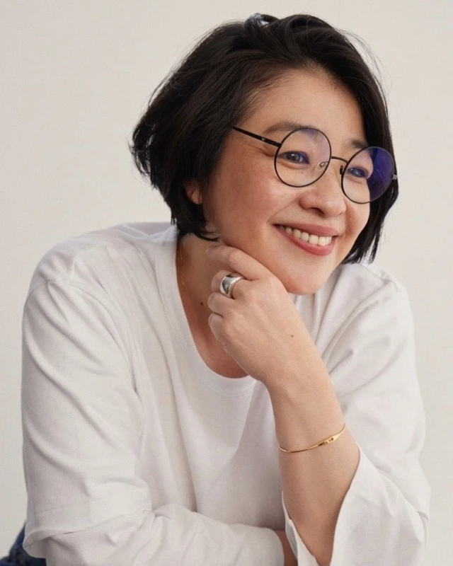 メイクアップアーティスト水野未和子氏のポートレート