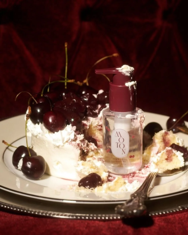 MOTON シルクヘアオイル CHERRY PIE