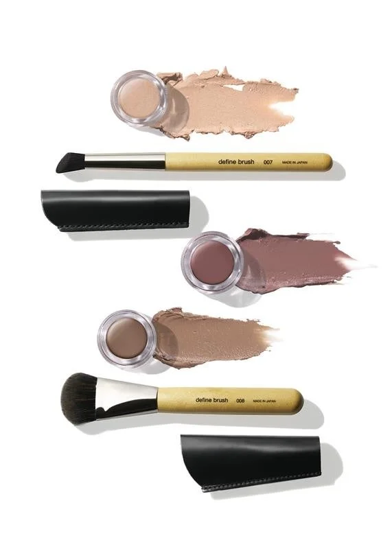 define brushのクリームコスメとメイクブラシ