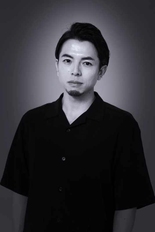 メイクアップアーティストTANISAKIさん