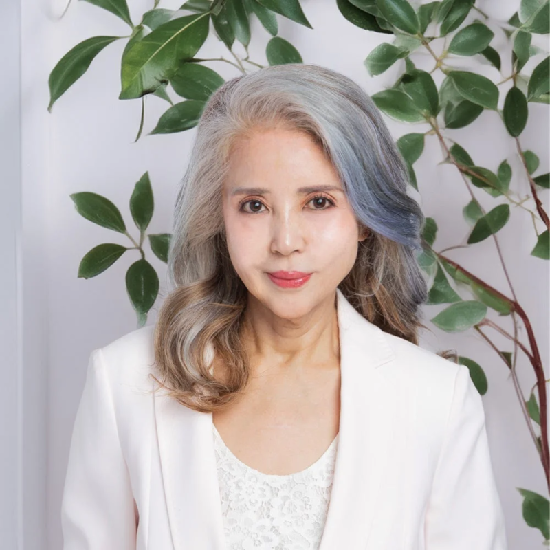 赤羽根優子氏のポートレート