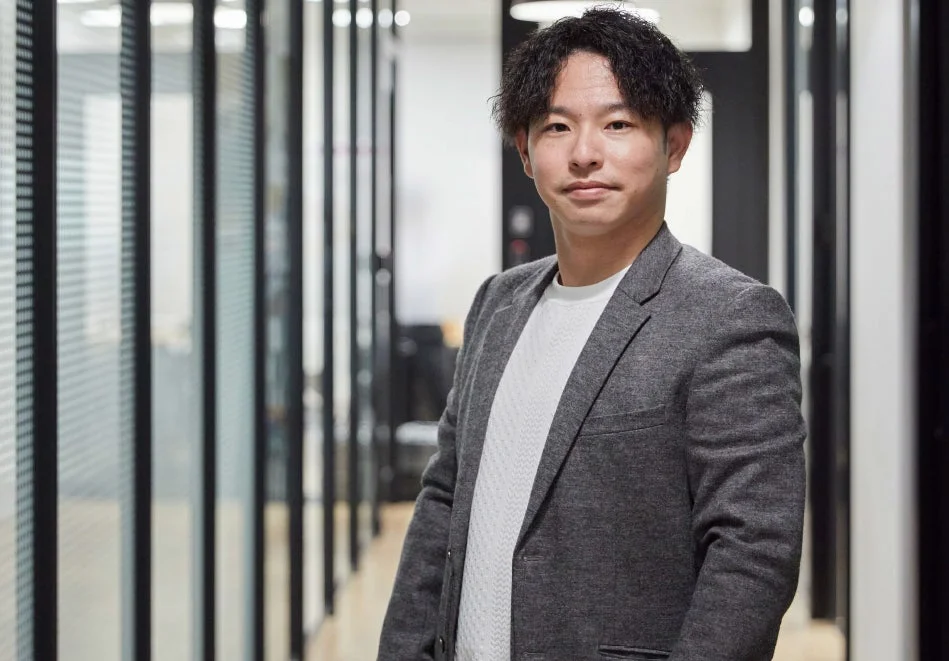 西本恭典氏