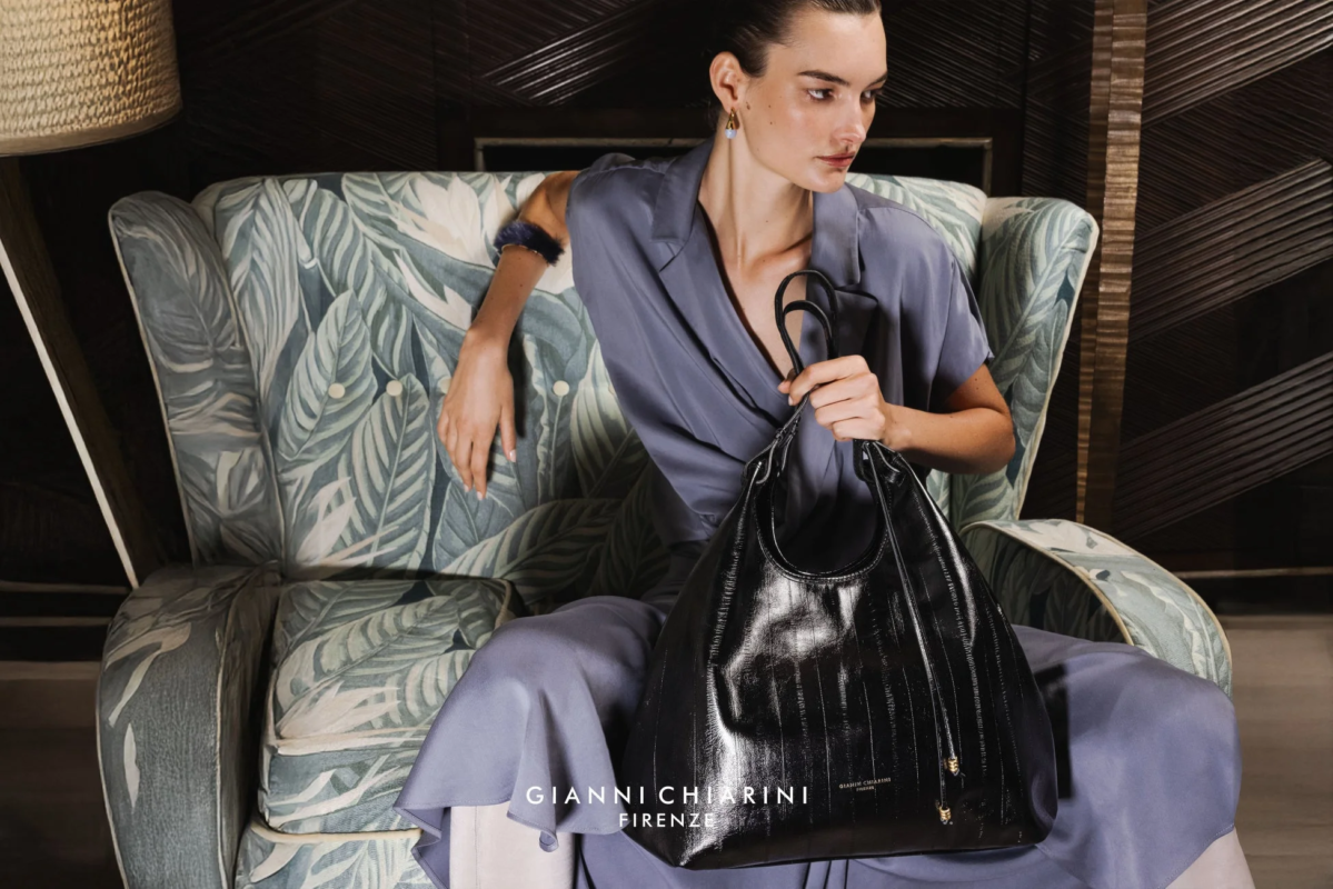 GIANNI CHIARINIハンドバッグ