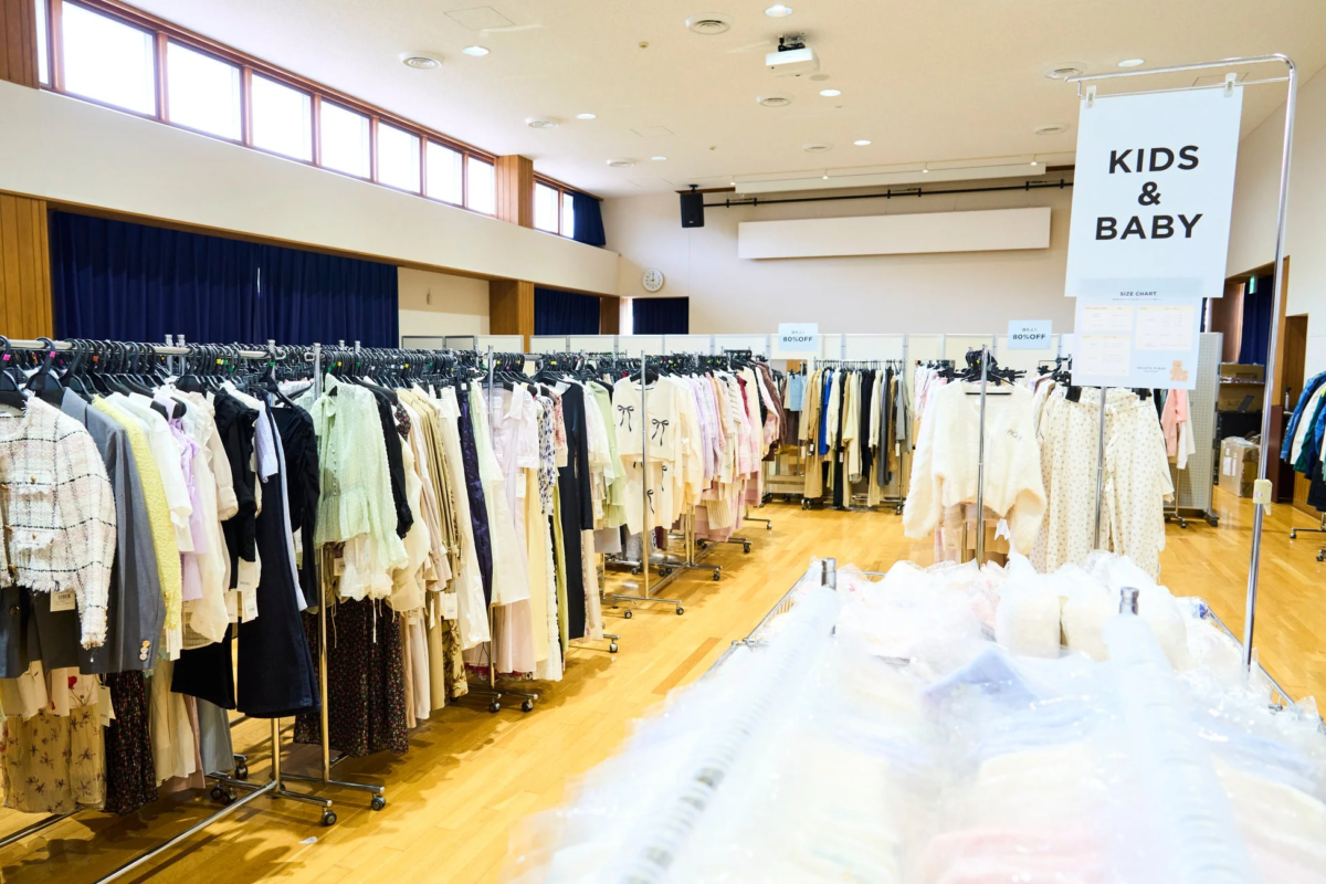ファミリーセールの会場