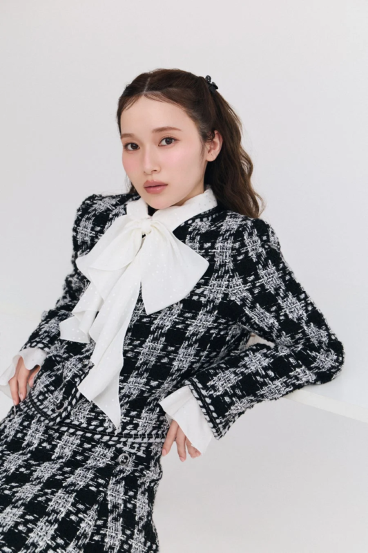 LOOK3 メイクモデル 守屋麗奈