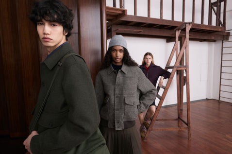 UNIQLO and JW ANDERSON 秋冬コレクションの着用イメージ