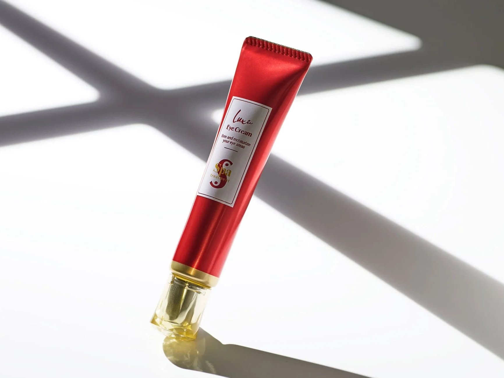 スパトリートメントが『ゾンビ細胞』に着目した目元クリーム「Luxe